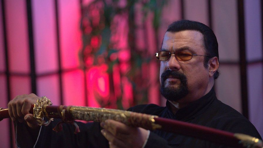 Стивен Сигал выступит на фестивале «Гитары в строю!» в Самаре